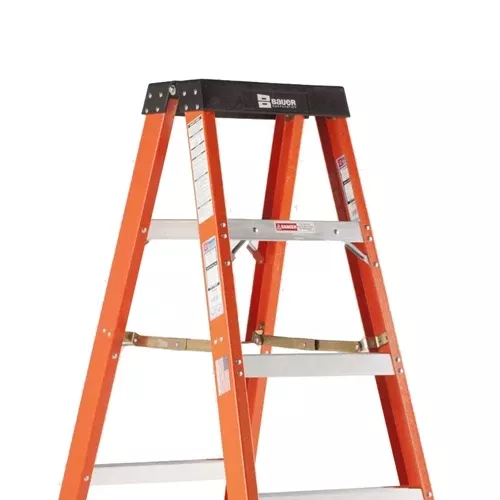 Bauer 4' Fiberglass Stepladder Type IA 300 lb. Rated 30404