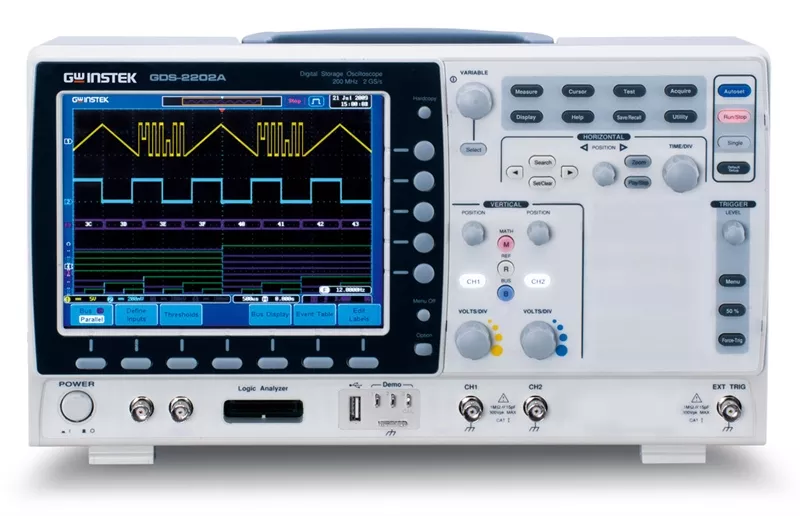 GDS-2000A Series Digital Storage Oscilloscopes, 70 MHz