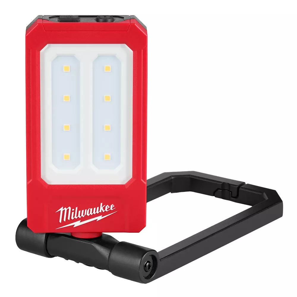 Milwaukee Low-Profile Magnetic Task Light USB Rechargeable 500 Lumens 2013R